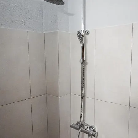 Luxury * Kriopigi
